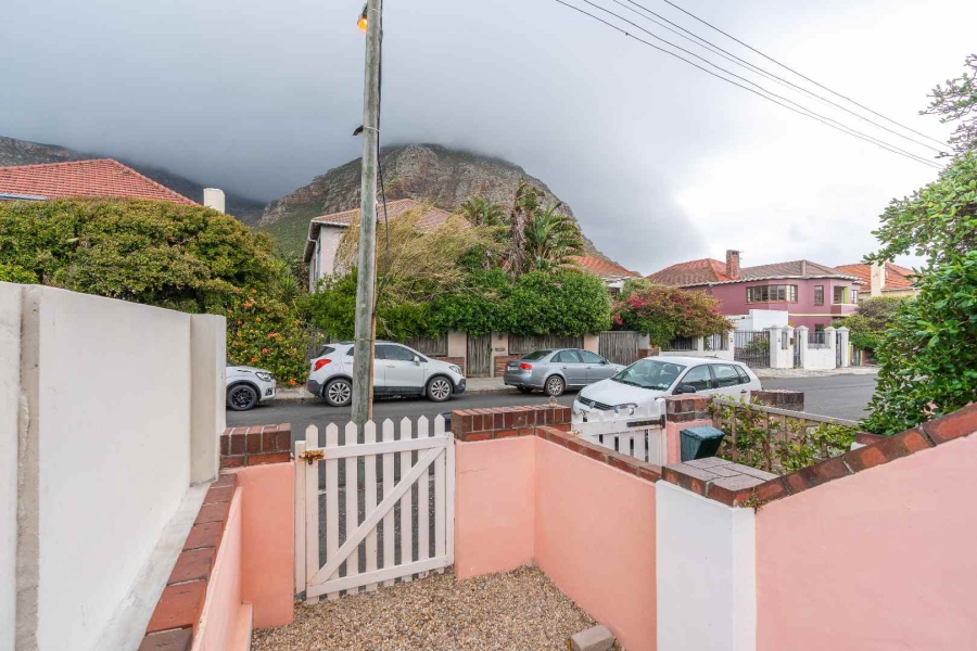 4 Bedroom Property for Sale in Muizenberg Western Cape